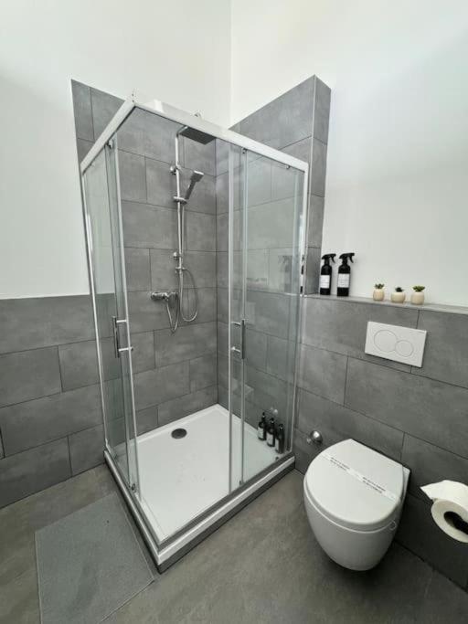 Apagado * Düsseldorf